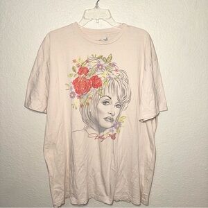 Dolly Parton Graphic Tee Women’s 2XL Floral Cottagecore Aesthetic